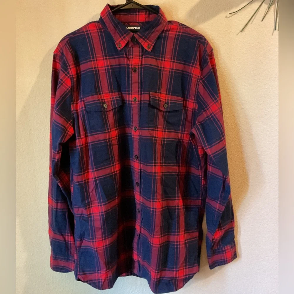 Lands' End Men's Casual Plaid Shirt - Navy and Crimson - Picture 4 of 9